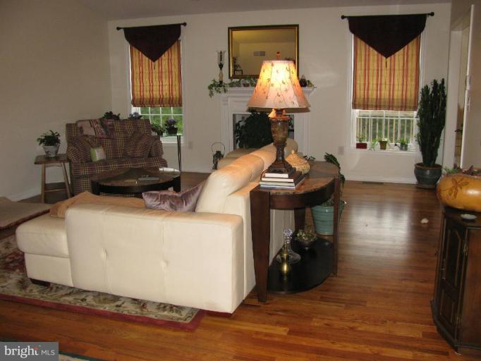 13726 Orchard Ridge Road Hancock, MD 21750 - Photo 16 of 30 Living Room #2