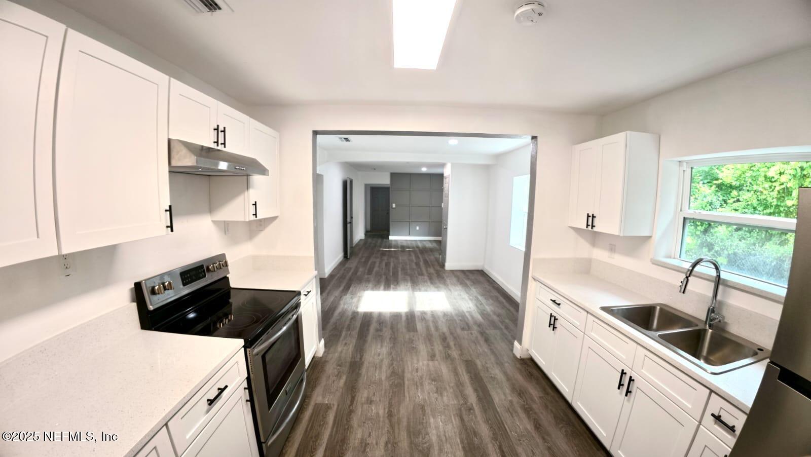 402 Harris Street Palatka, FL 32177 - Photo 13 of 15 Foto 14