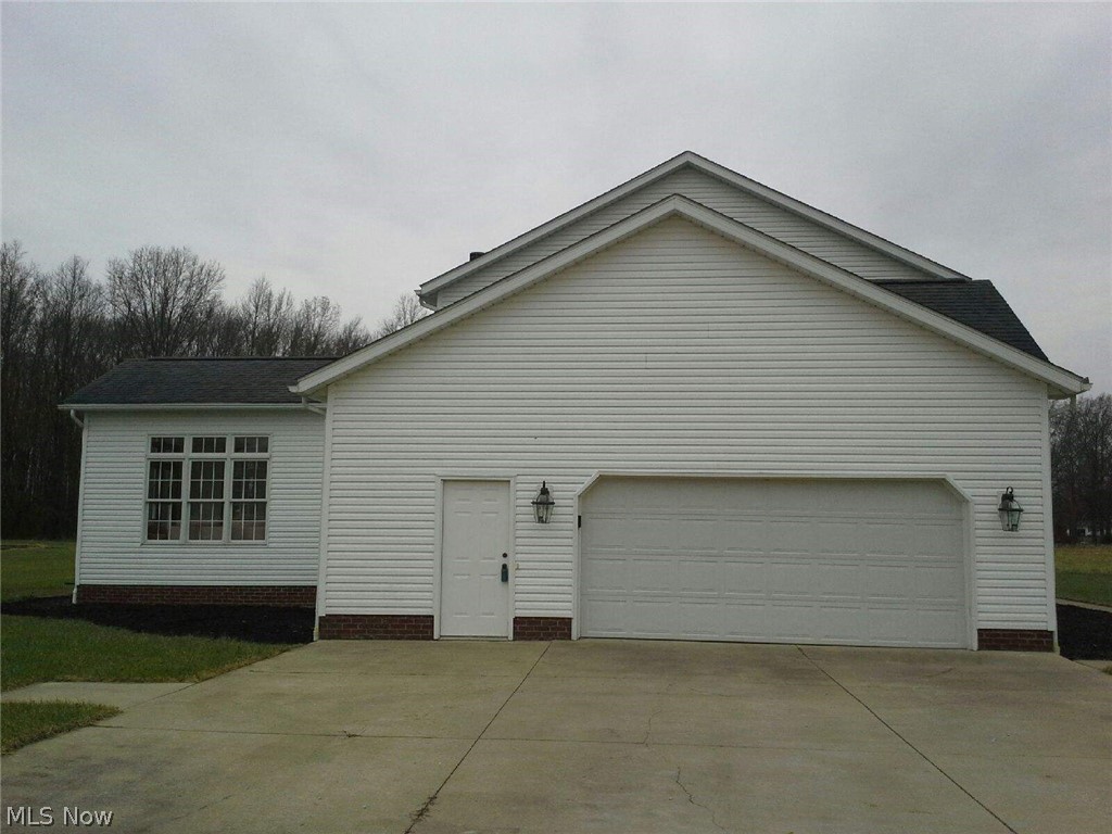 6560 Shaffer Road Northwest Warren, OH 44481 - Photo 3 of 27 Gallery Image 3
