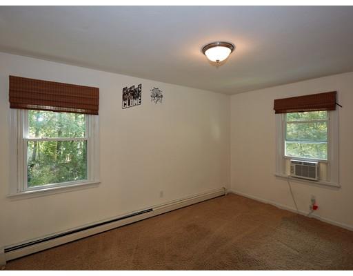 37 Stony Hollow Road Tiverton, RI 02878 - Photo 20 of 30 an empty room with a window