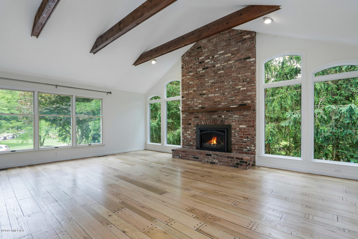 6 Coventry Lane Riverside, CT 06878 - Photo 12 of 28 Family Room-002