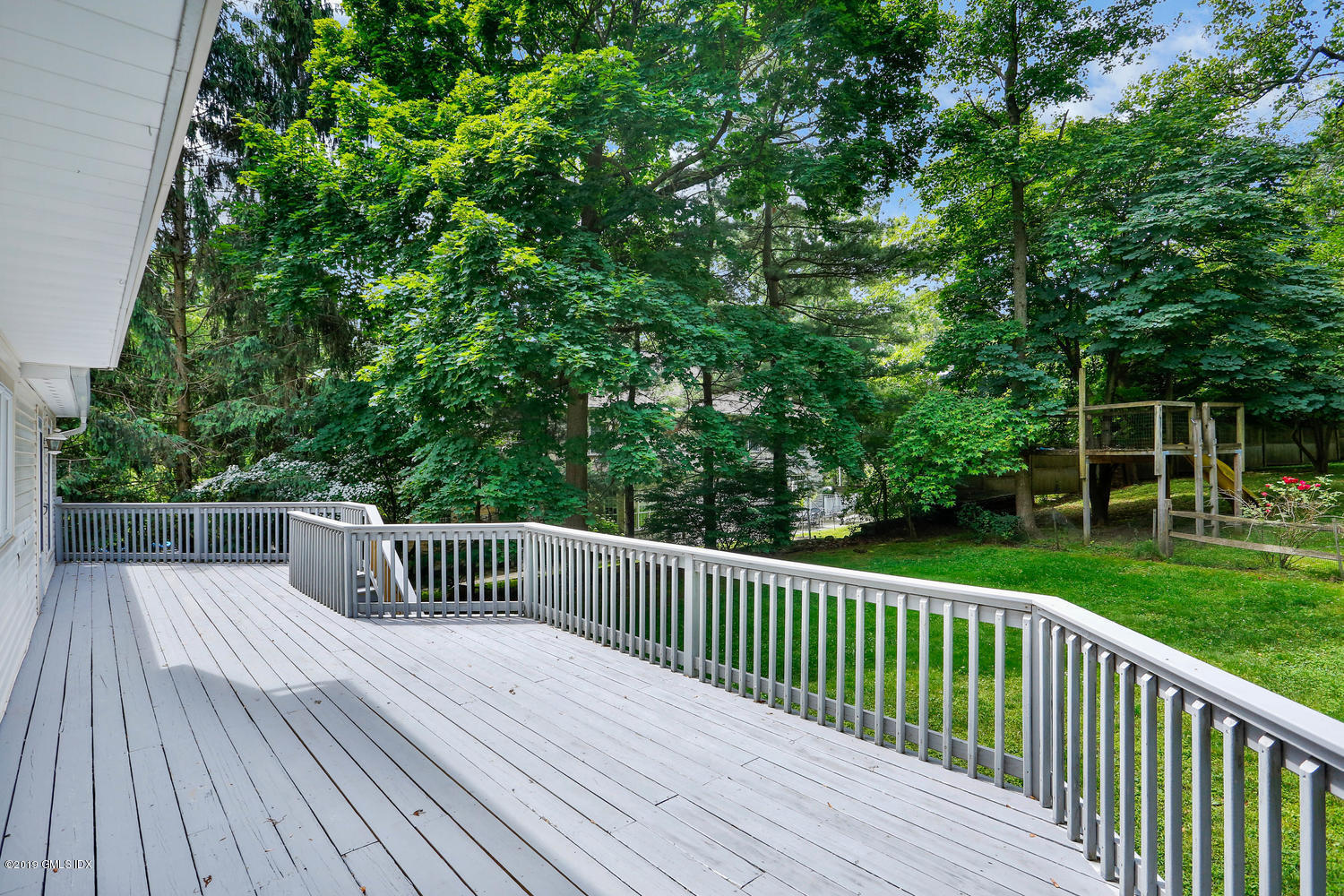 6 Coventry Lane Riverside, CT 06878 - Photo 27 of 28 Deck