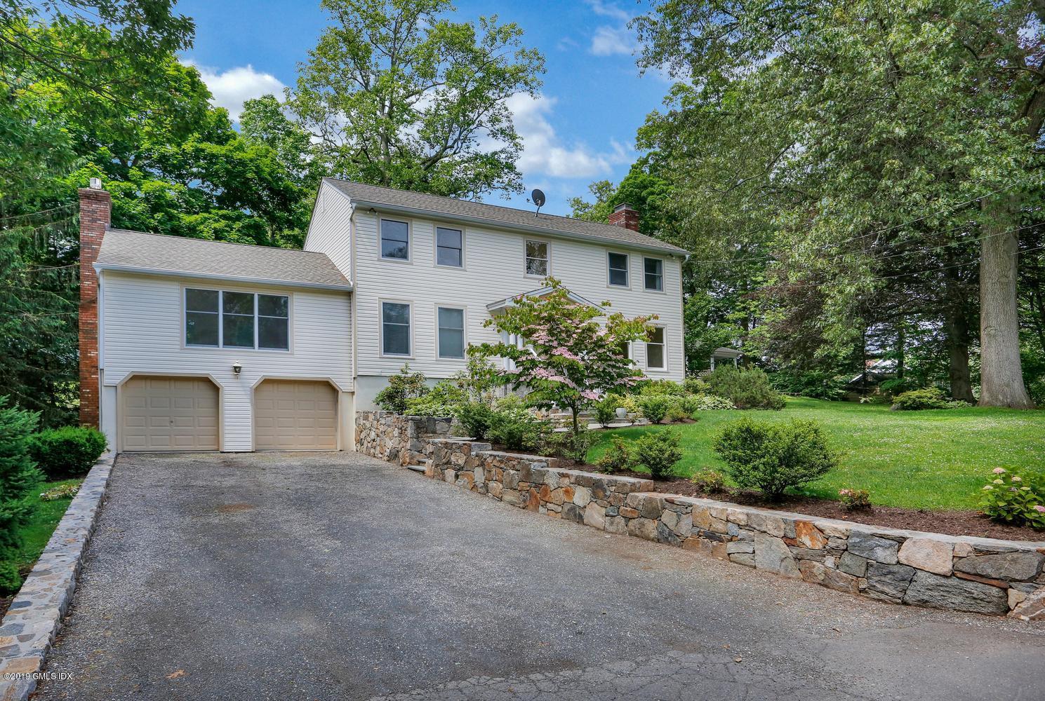 6 Coventry Lane Riverside, CT 06878 - Photo 3 of 28 6 Coventry -033