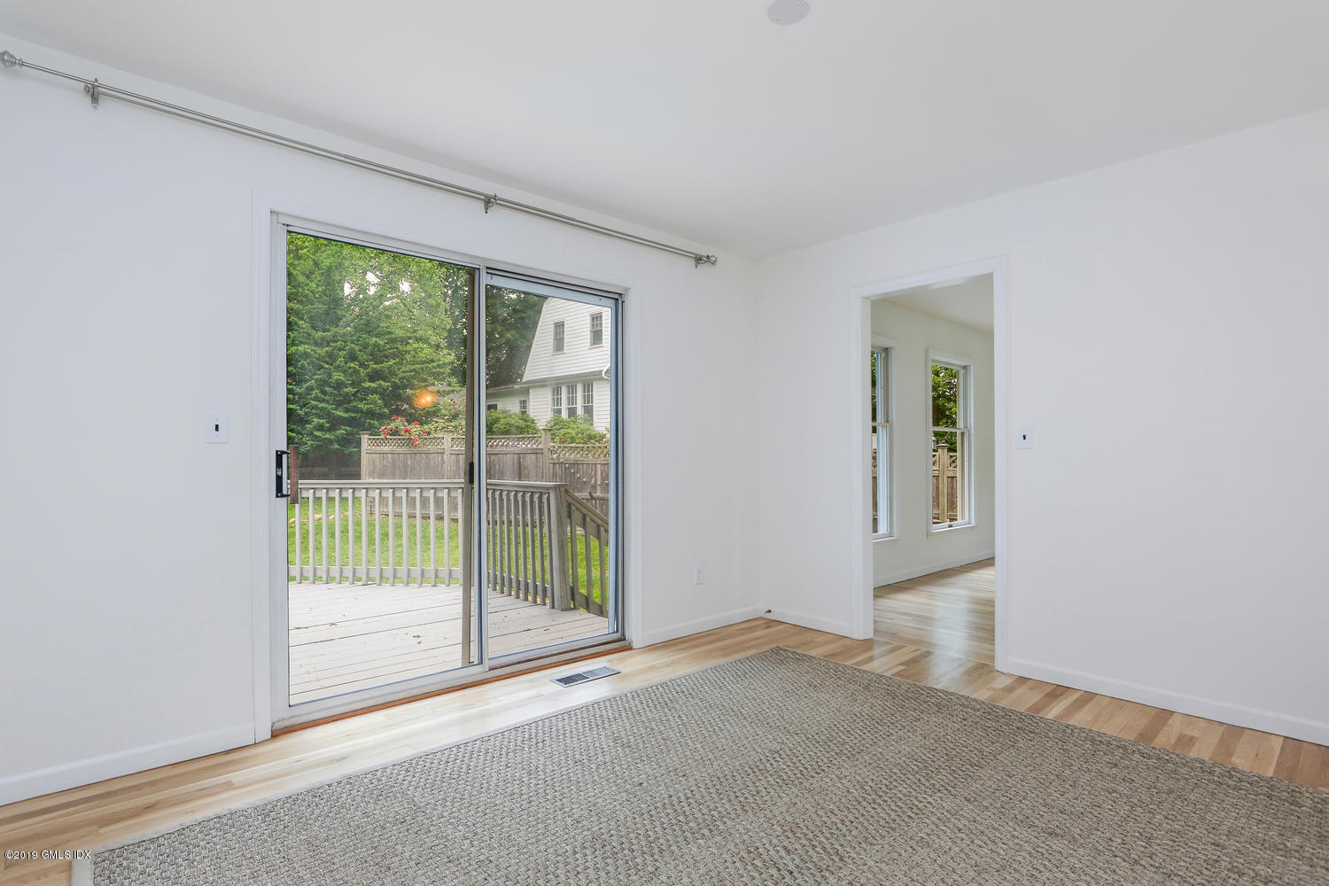 6 Coventry Lane Riverside, CT 06878 - Photo 9 of 28 6 Coventry Dining Room-006