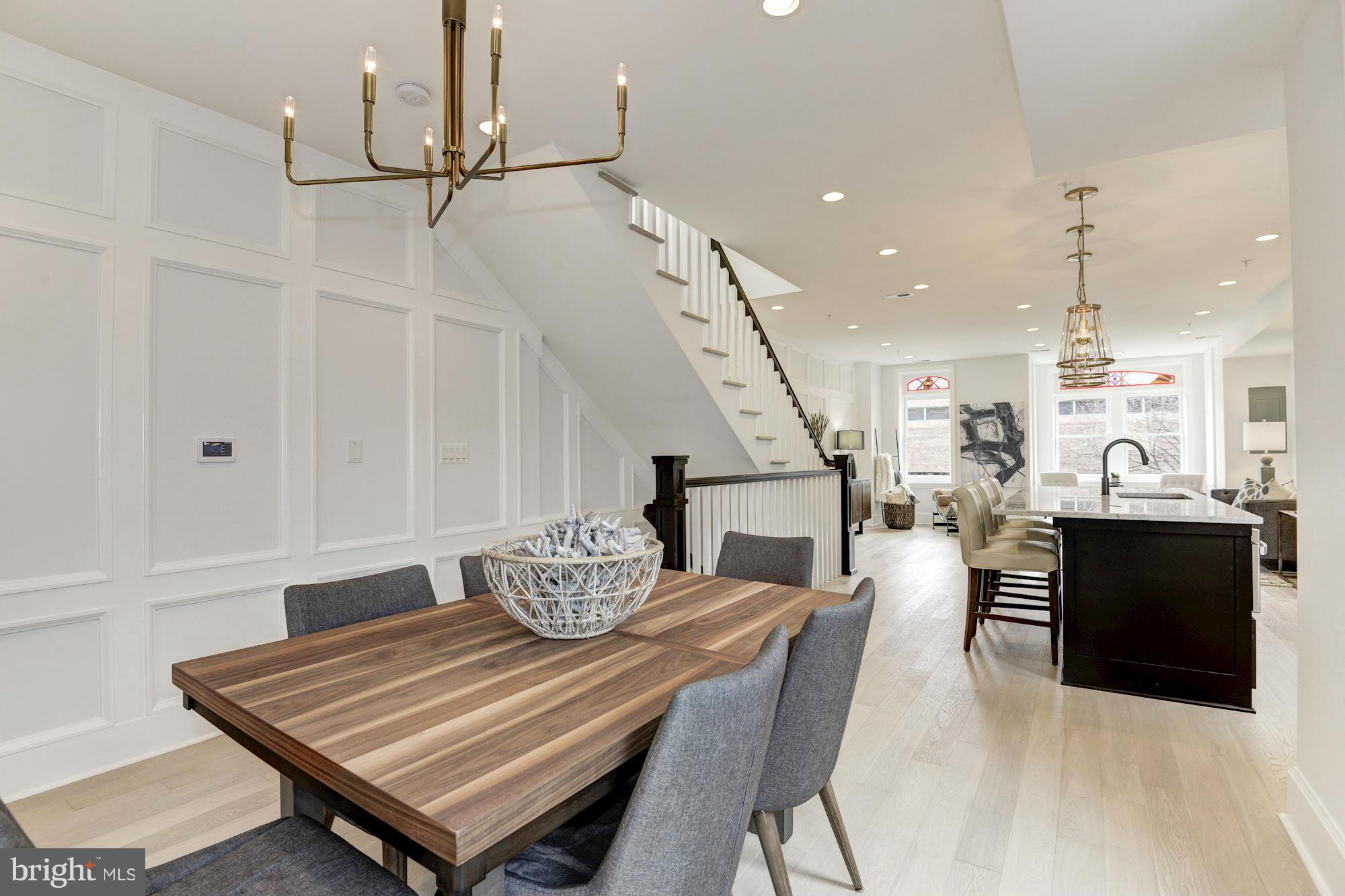 919 R Street Northwest, Unit 2 Washington, DC 20001 - Photo 3 of 16 Dining Room with Custom Millwork