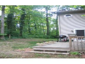 2423 West Amherst Road Bloomington, IN 47404 - Photo 5 of 10