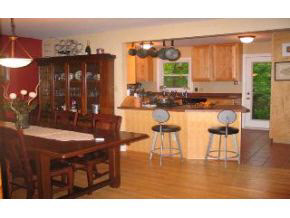 2423 West Amherst Road Bloomington, IN 47404 - Photo 6 of 10