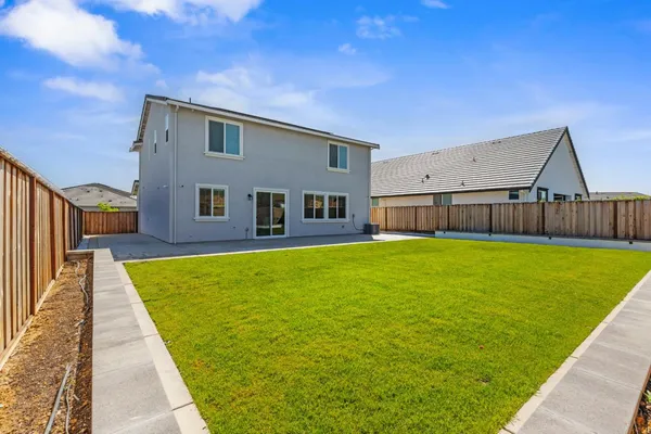 $639,999 | 273 Dogwood Rnch Way, Patterson, CA 95363