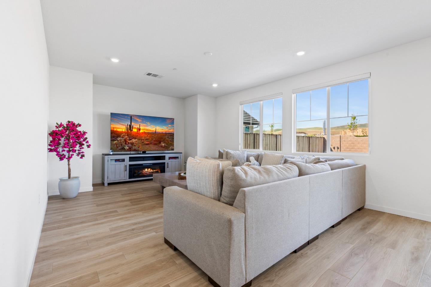 273 Dogwood Rnch Way Patterson, CA 95363 - Photo 9 of 30