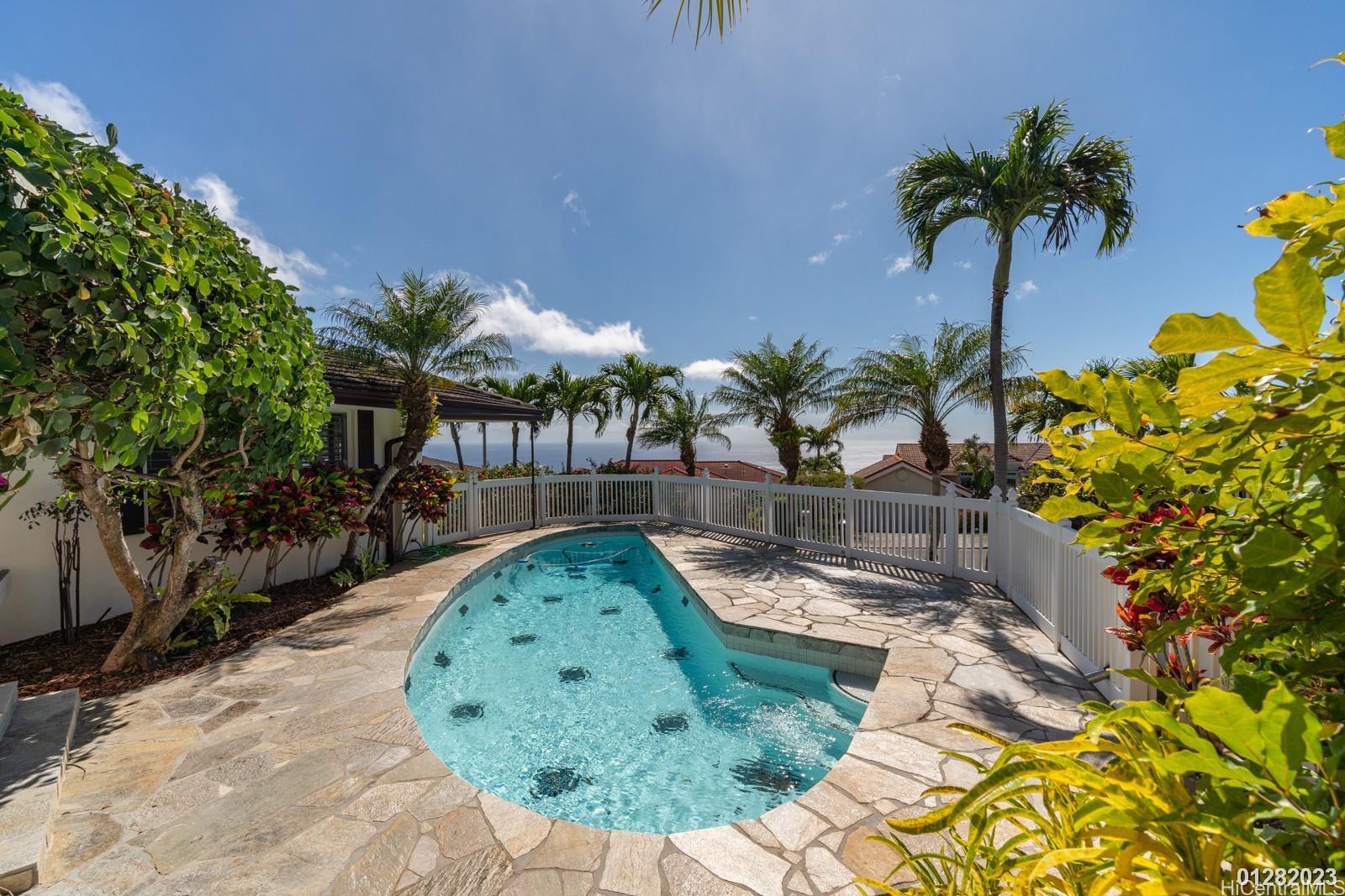 824 Ikena Circle Honolulu, HI 96821 - Photo 5 of 25 a view of swimming pool