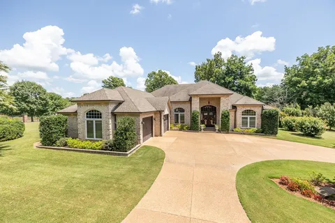 $779,000 | 52 Salem Oaks Cove, Atoka, TN 38004