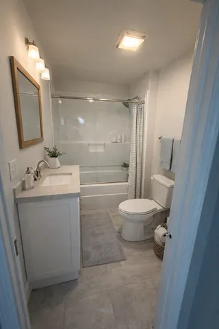 $4,200 | 44 High Rock Street, Unit 2, Lynn, MA 01902