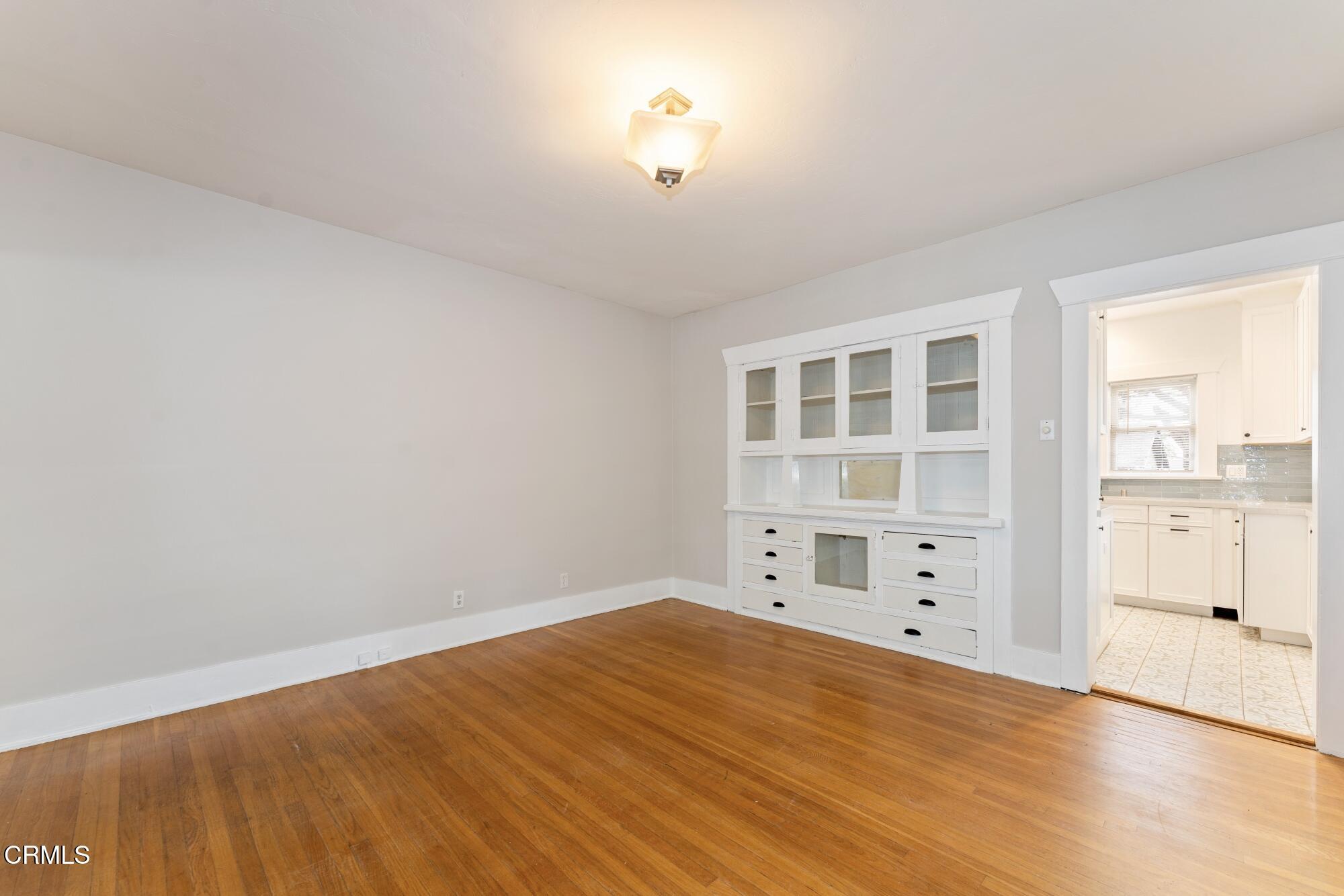 1540 Whitefield Road Pasadena, CA 91104 - Photo 9 of 44 1542 Whitefield_Low Res 020