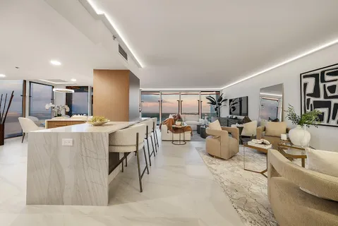 $3,800,000 | 525 South Flagler Drive, Unit 23A, West Palm Beach, FL 33401