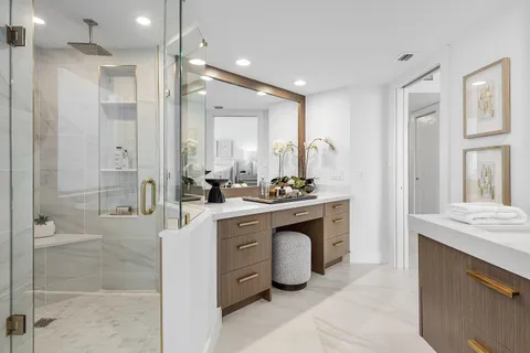 $3,800,000 | 525 South Flagler Drive, Unit 23A, West Palm Beach, FL 33401