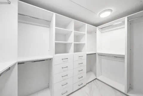 $3,800,000 | 525 South Flagler Drive, Unit 23A, West Palm Beach, FL 33401