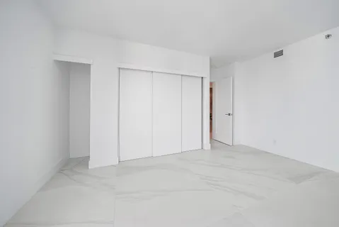 $3,800,000 | 525 South Flagler Drive, Unit 23A, West Palm Beach, FL 33401