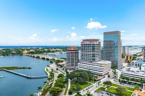 $3,800,000 | 525 South Flagler Drive, Unit 23A, West Palm Beach, FL 33401