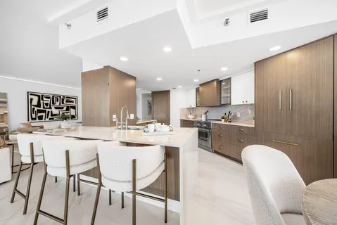 $3,800,000 | 525 South Flagler Drive, Unit 23A, West Palm Beach, FL 33401