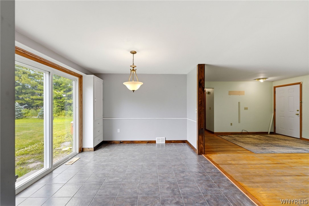 7142 Taylor Road Boston, NY 14075 - Photo 9 of 31
