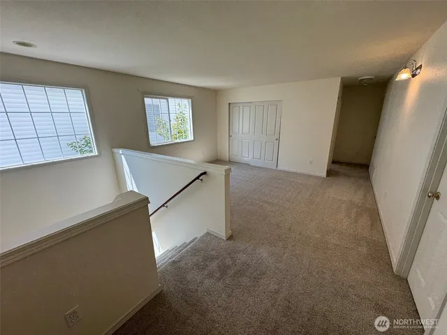 $3,450 | 17374 92nd Place Northeast, Bothell, WA 98011