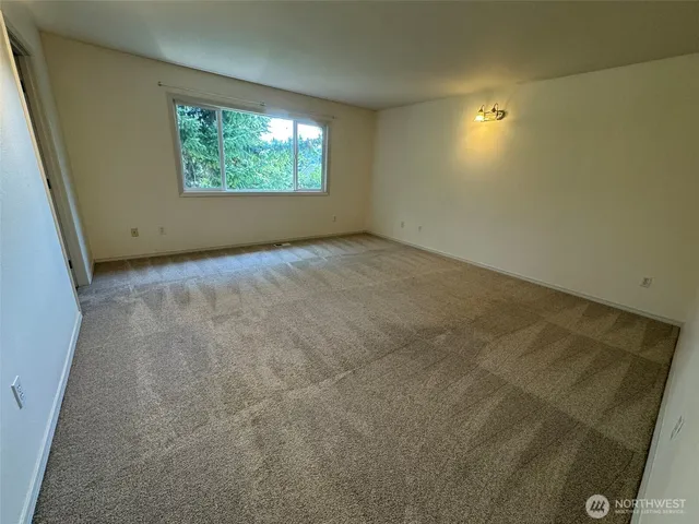 $3,450 | 17374 92nd Place Northeast, Bothell, WA 98011