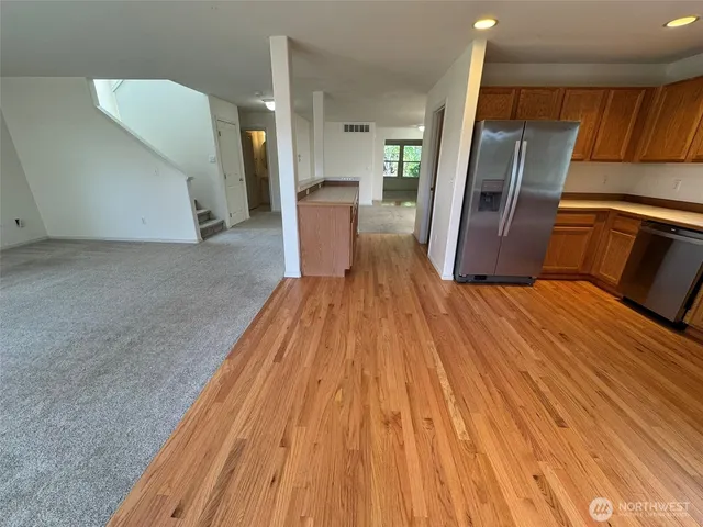 $3,450 | 17374 92nd Place Northeast, Bothell, WA 98011