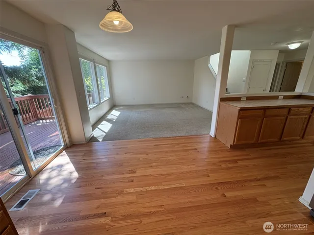 $3,450 | 17374 92nd Place Northeast, Bothell, WA 98011