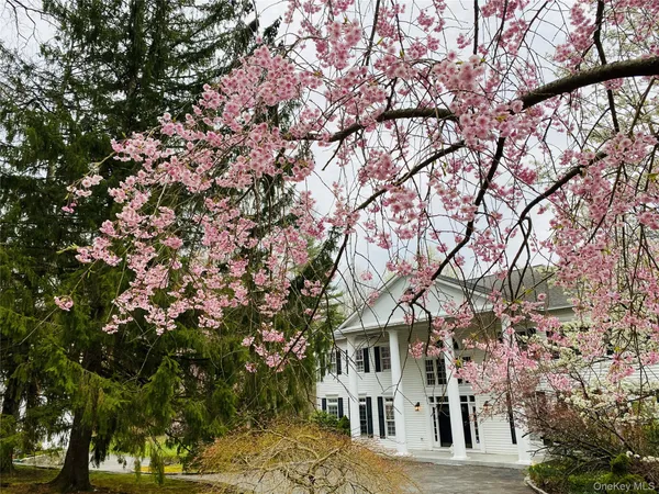 $1,500,000 | 59 Orchard Hill Road, Katonah, NY 10536