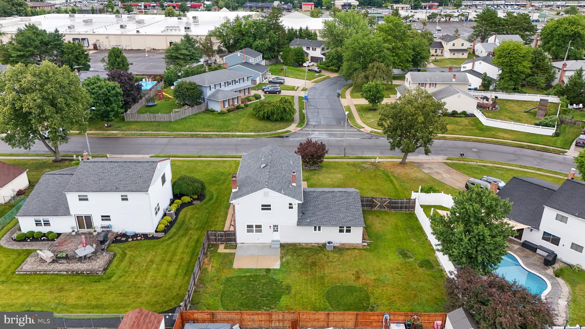 14 Stonebridge Road Cherry Hill, NJ 08003 - Photo 15 of 38