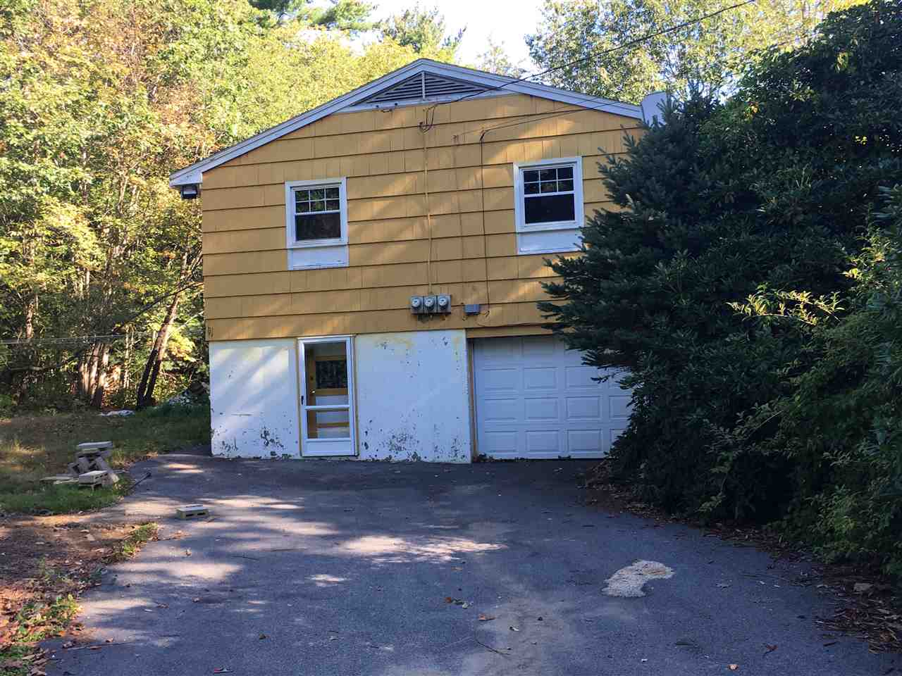 223 Garland Road Rye, NH 03870 - Photo 2 of 5