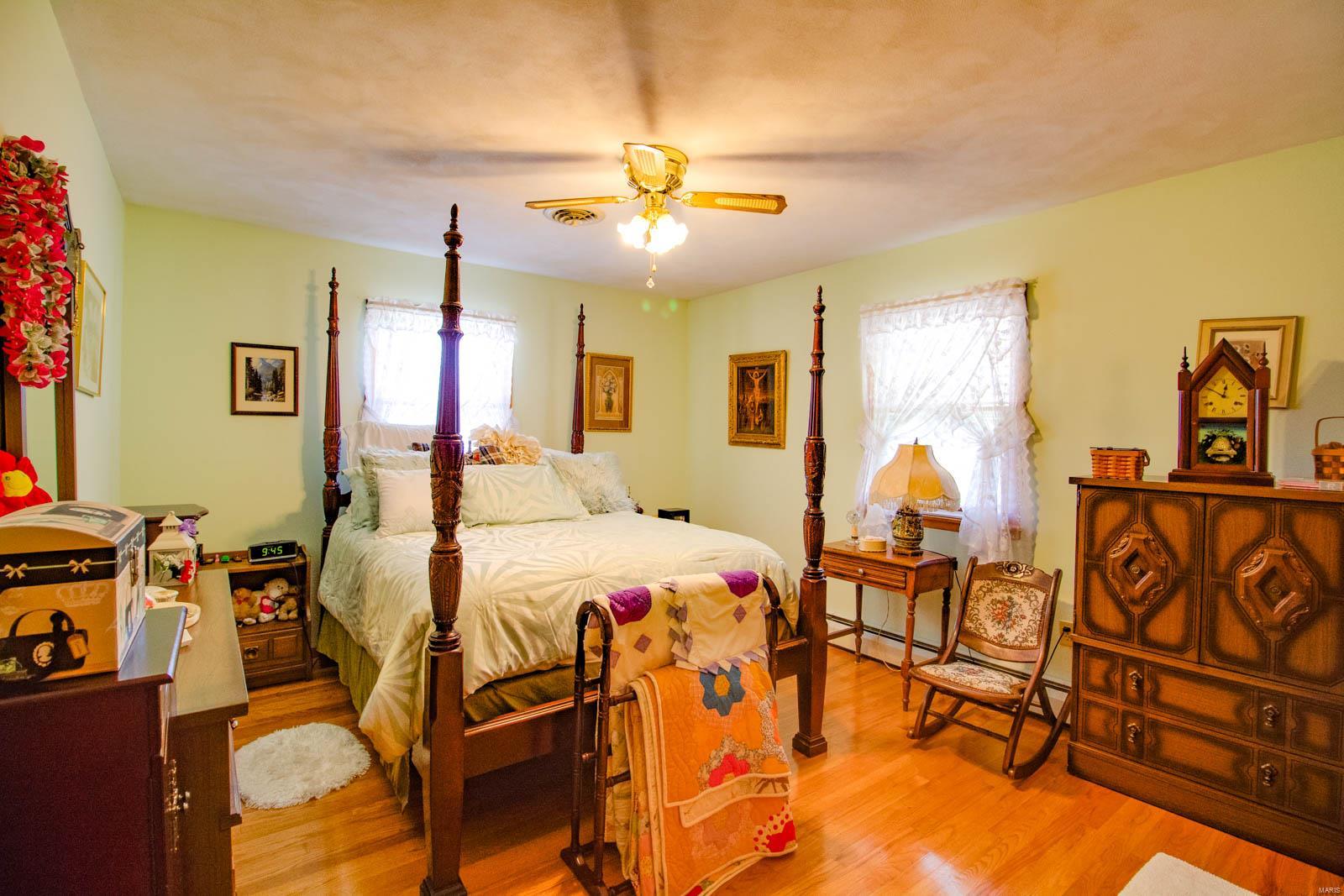 309 Maple Carrollton, IL 62016 - Photo 21 of 40 Gallery Image 21