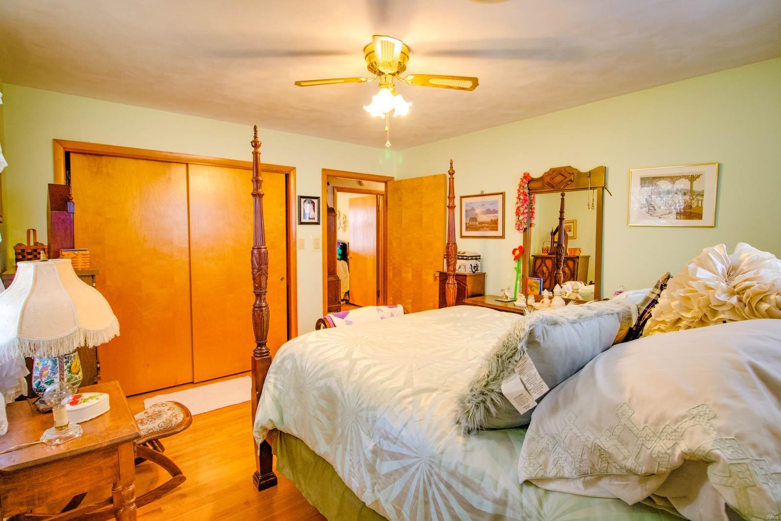 309 Maple Carrollton, IL 62016 - Photo 22 of 40 Gallery Image 22