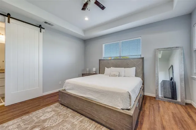 $298,500 | 308 East Houston Street, Leonard, TX 75452