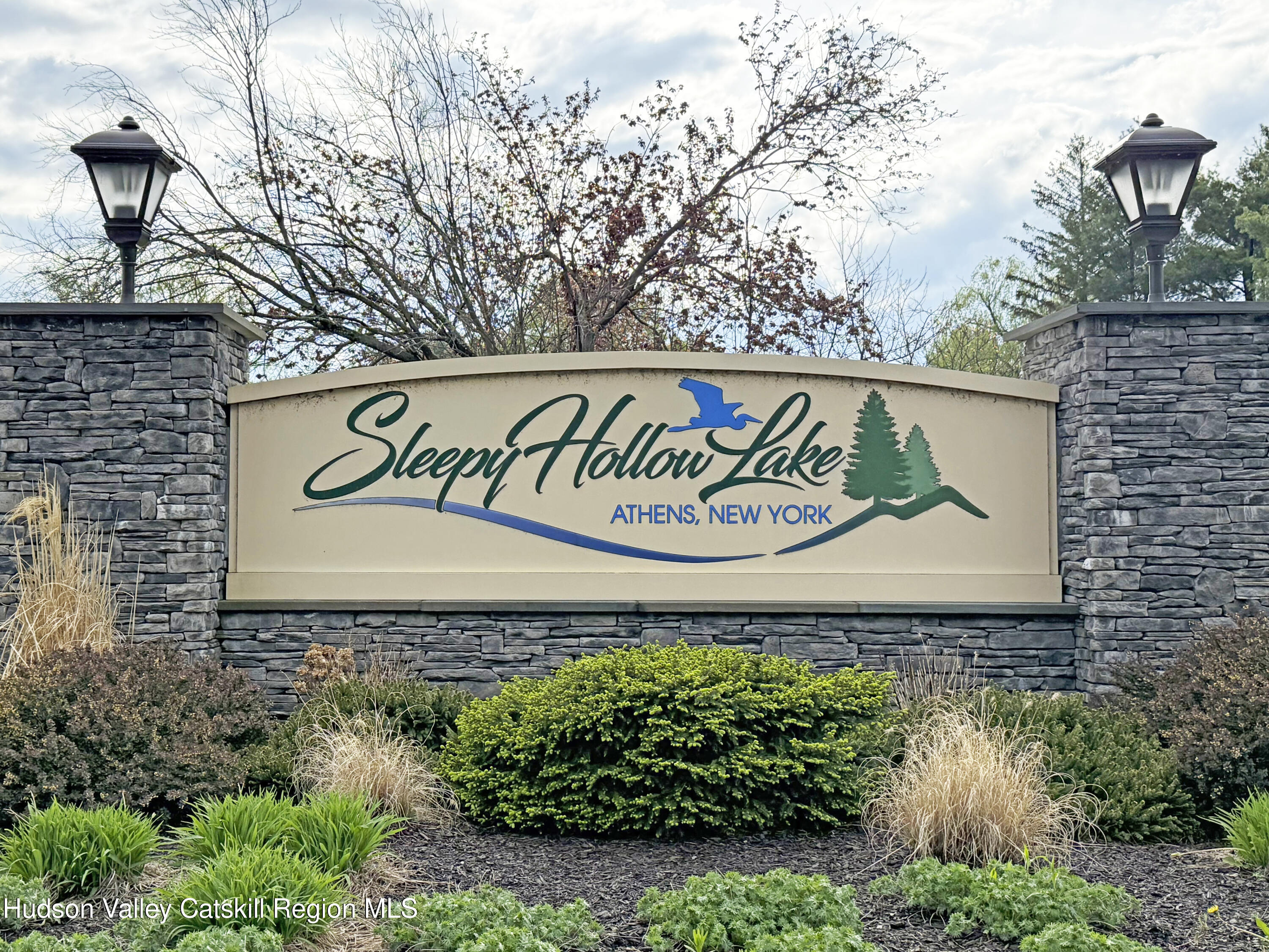 1980 Sleepy Hollow Road Athens, NY 12015 - Photo 33 of 40 a sign on the side of a building