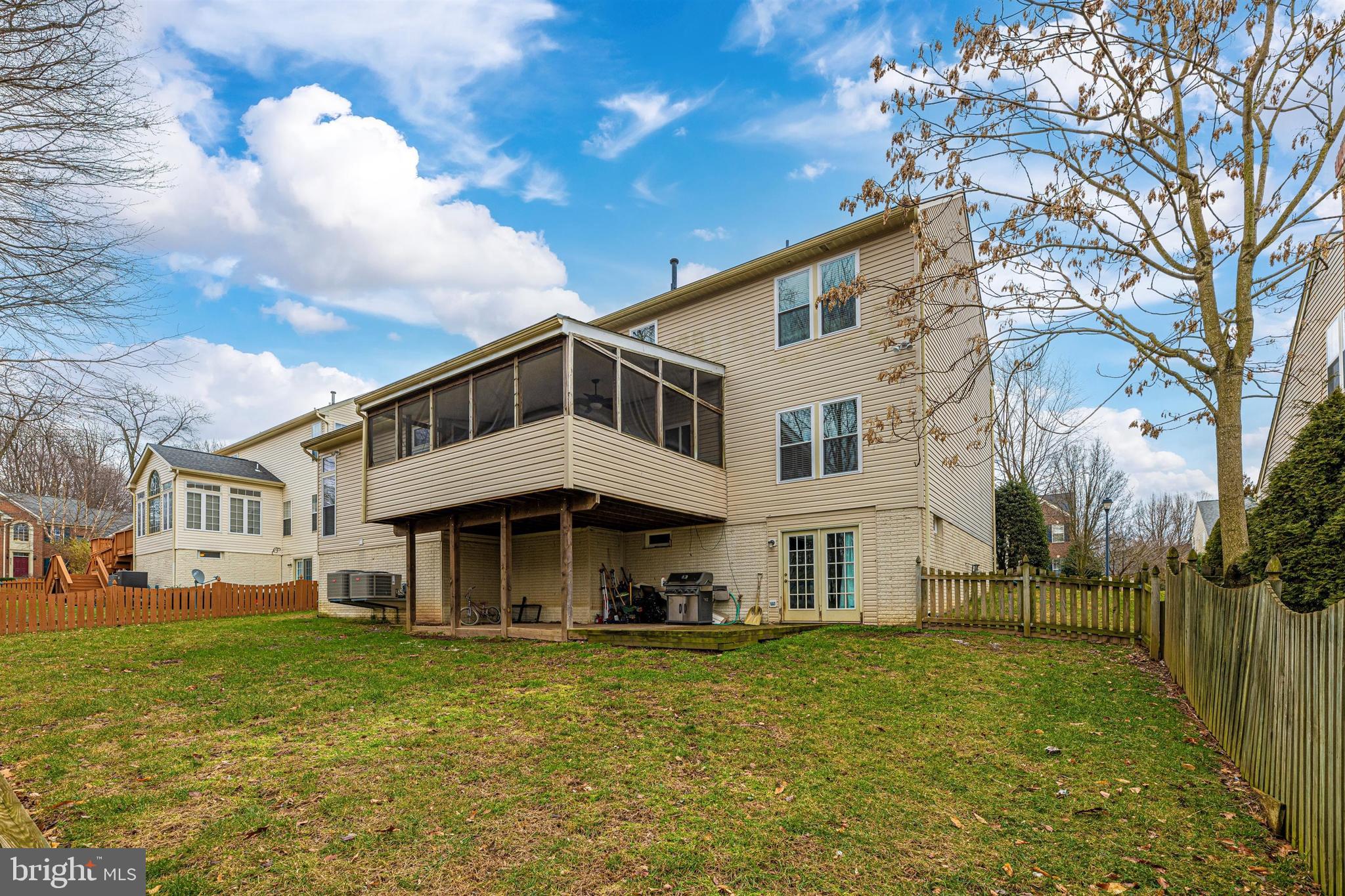 6370 Claridge Drive North Frederick, MD 21701 - Photo 6 of 105