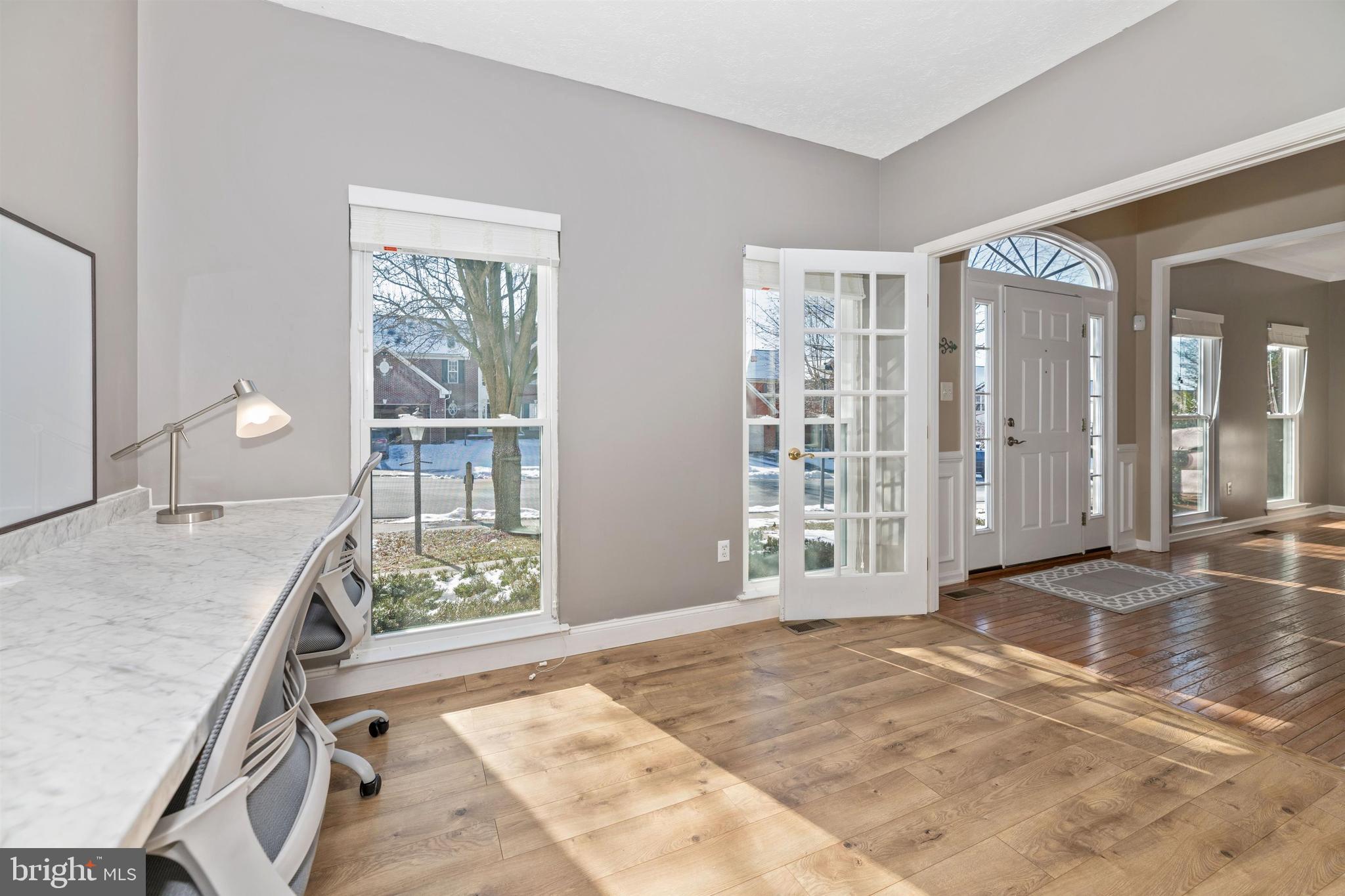 6370 Claridge Drive North Frederick, MD 21701 - Photo 10 of 105