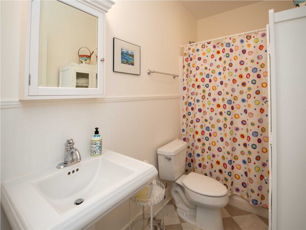 1904 Reed Court West Eastpoint, FL 32328 - Photo 15 of 40