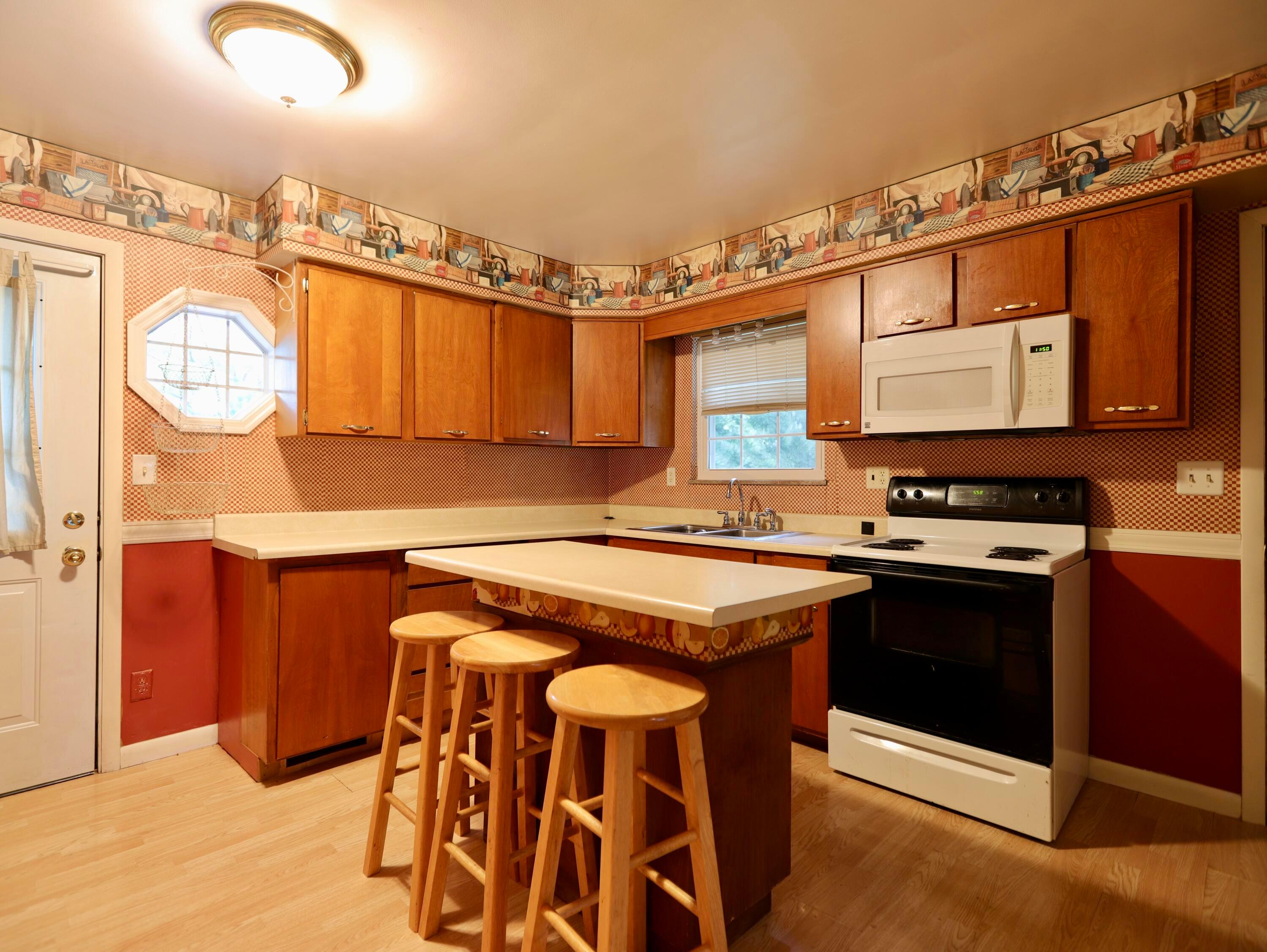 504 Johnson Road, Unit 561/13 Chillicothe, OH 45601 - Photo 11 of 14 11. kitchen