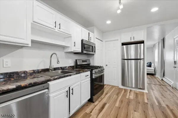 $500,000 | 117 Winthrop Road, Edison, NJ 08817