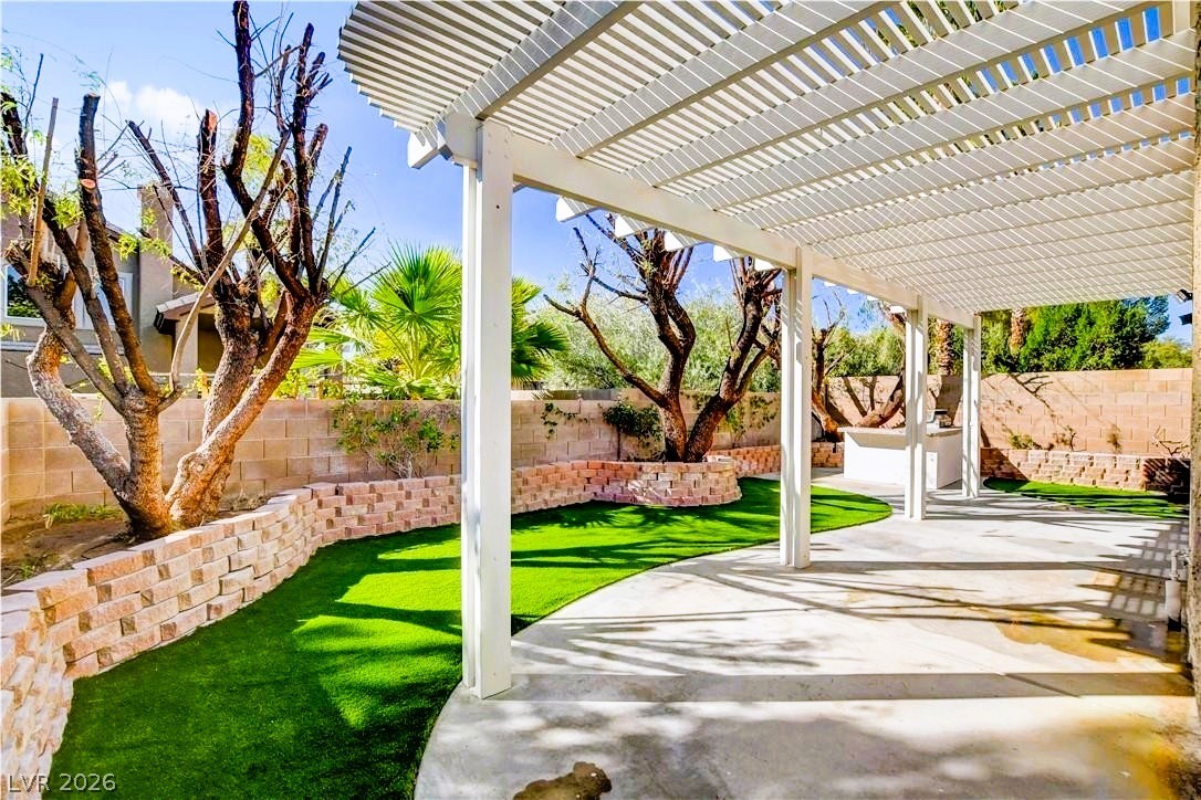 10247 Splendor Ridge Avenue Las Vegas, NV 89135 - Photo 33 of 41