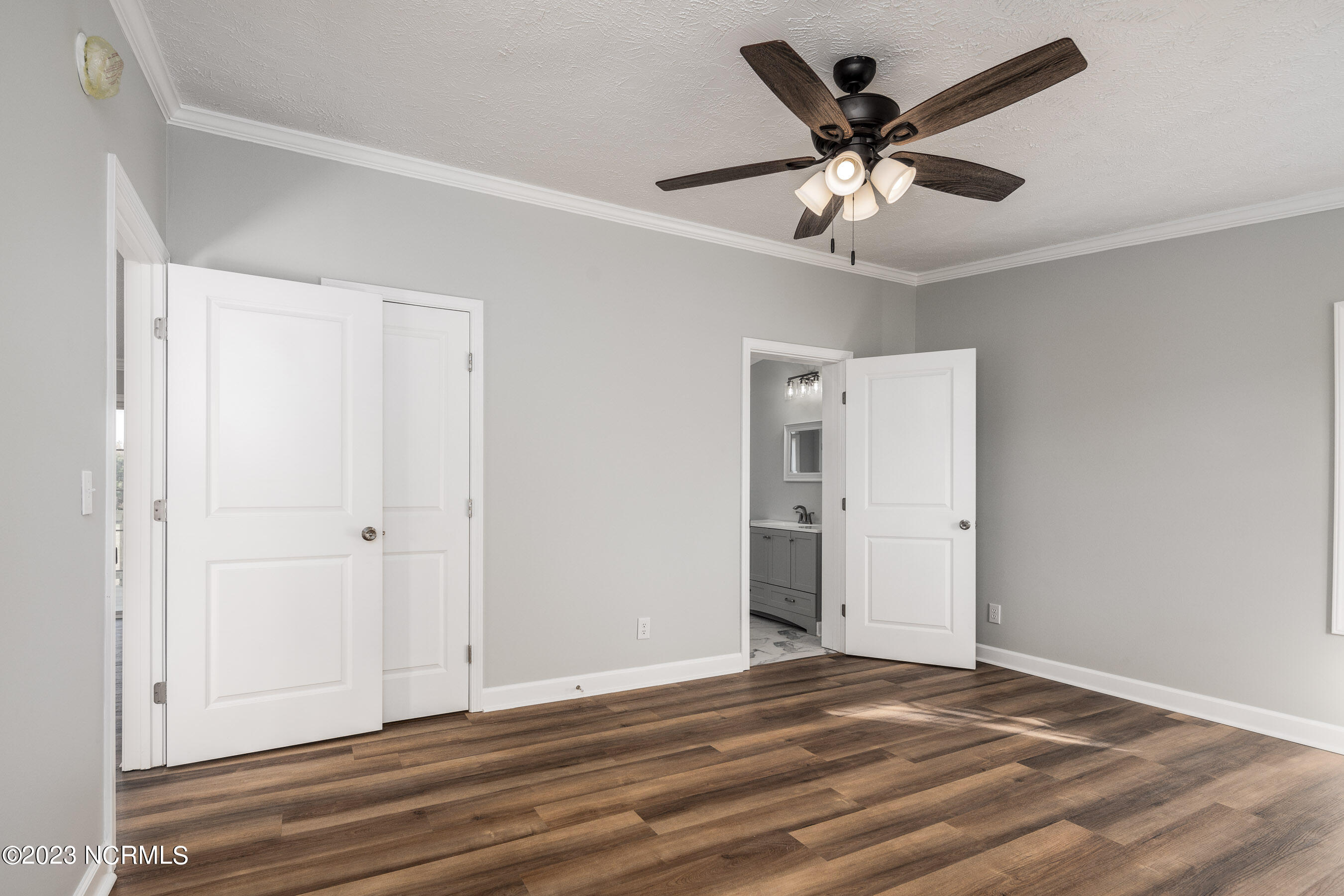 470 Pollard Road Chocowinity, NC 27817 - Photo 24 of 34 Primary bedroom
