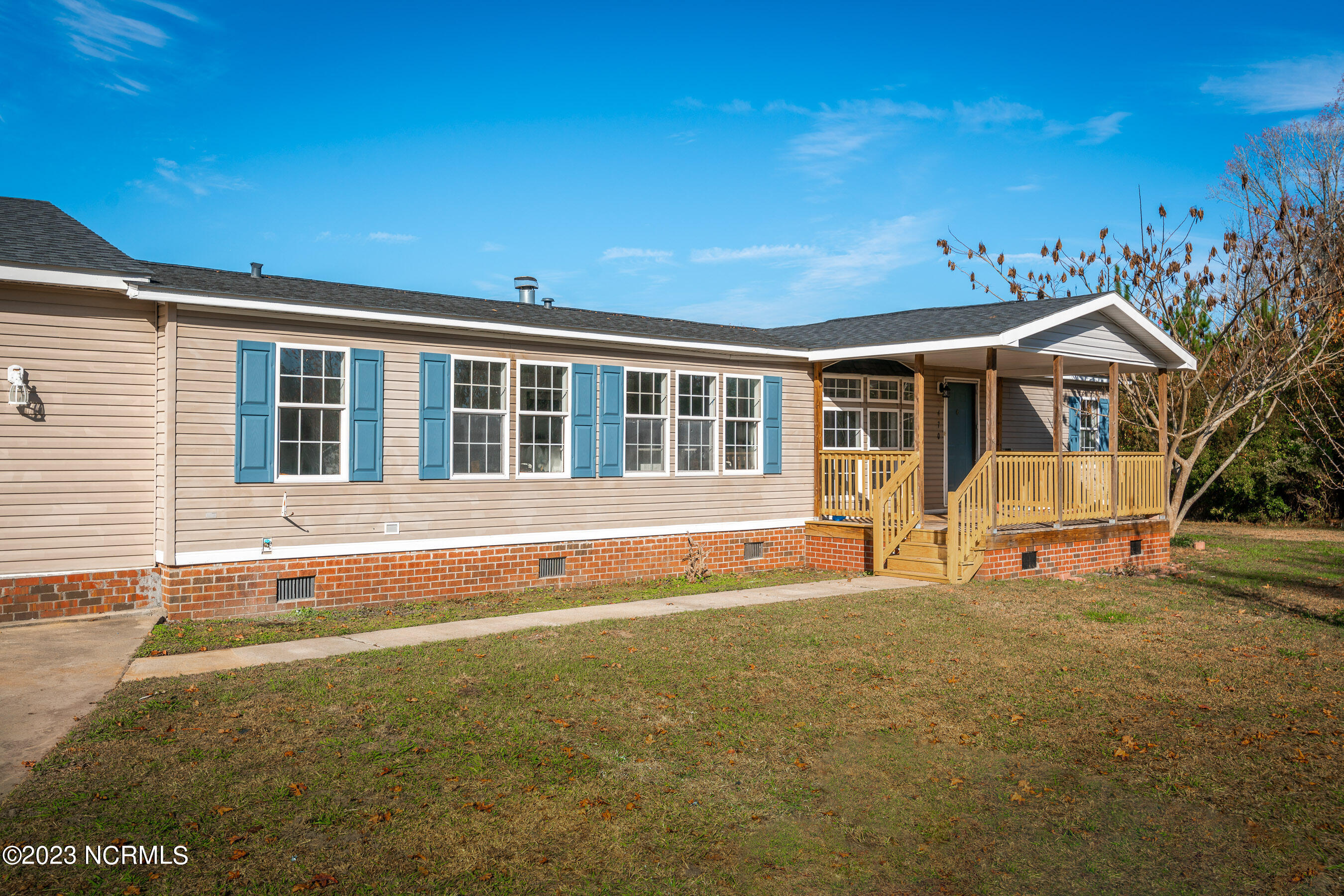 470 Pollard Road Chocowinity, NC 27817 - Photo 3 of 34 Front
