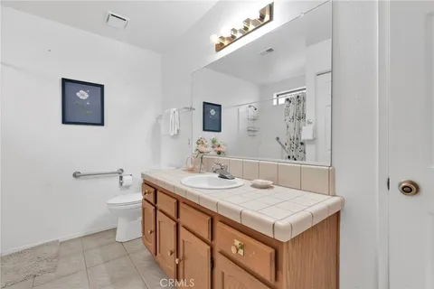 $299,000 | 19249 Palm Way, Apple Valley, CA 92308