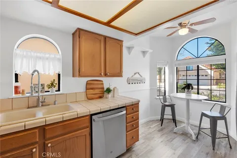 $299,000 | 19249 Palm Way, Apple Valley, CA 92308