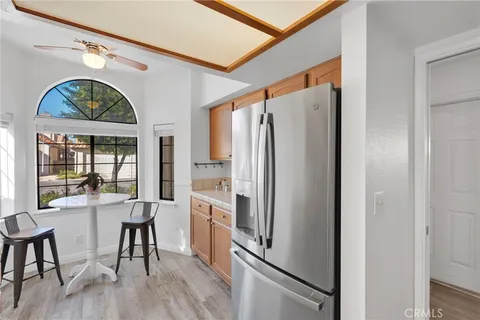 $299,000 | 19249 Palm Way, Apple Valley, CA 92308