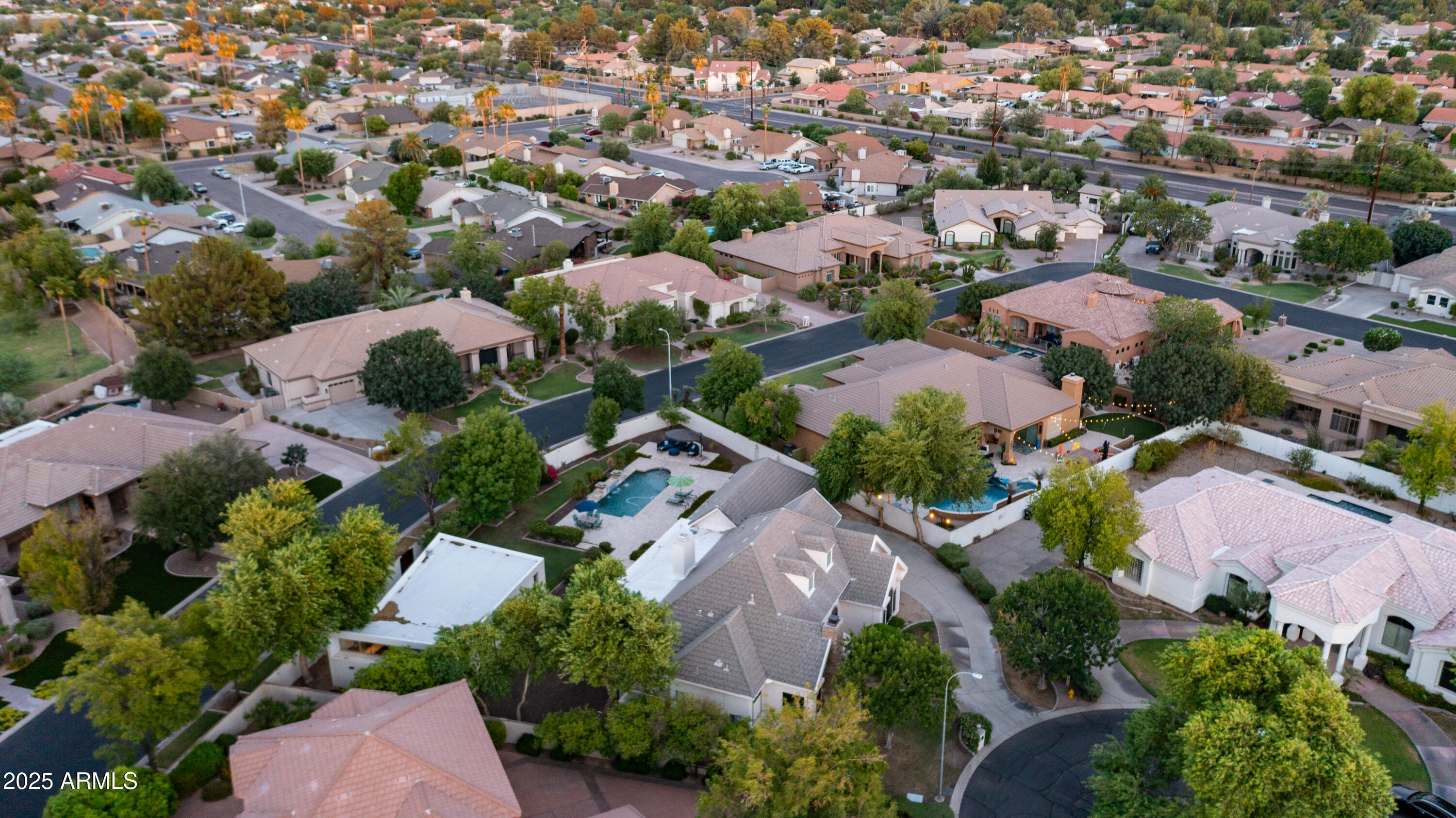 7467 South Rita Lane Tempe, AZ 85283 - Photo 106 of 111 an aerial view of residential houses with outdoor space
