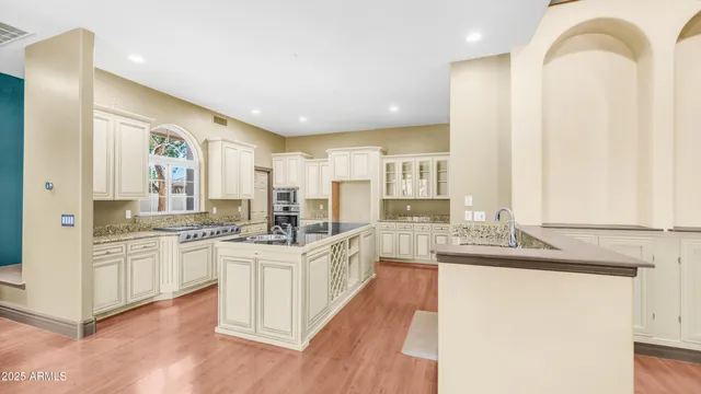 $1,750,000 | 7467 South Rita Lane, Tempe, AZ 85283