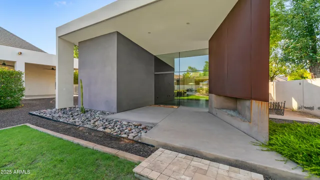 $1,750,000 | 7467 South Rita Lane, Tempe, AZ 85283