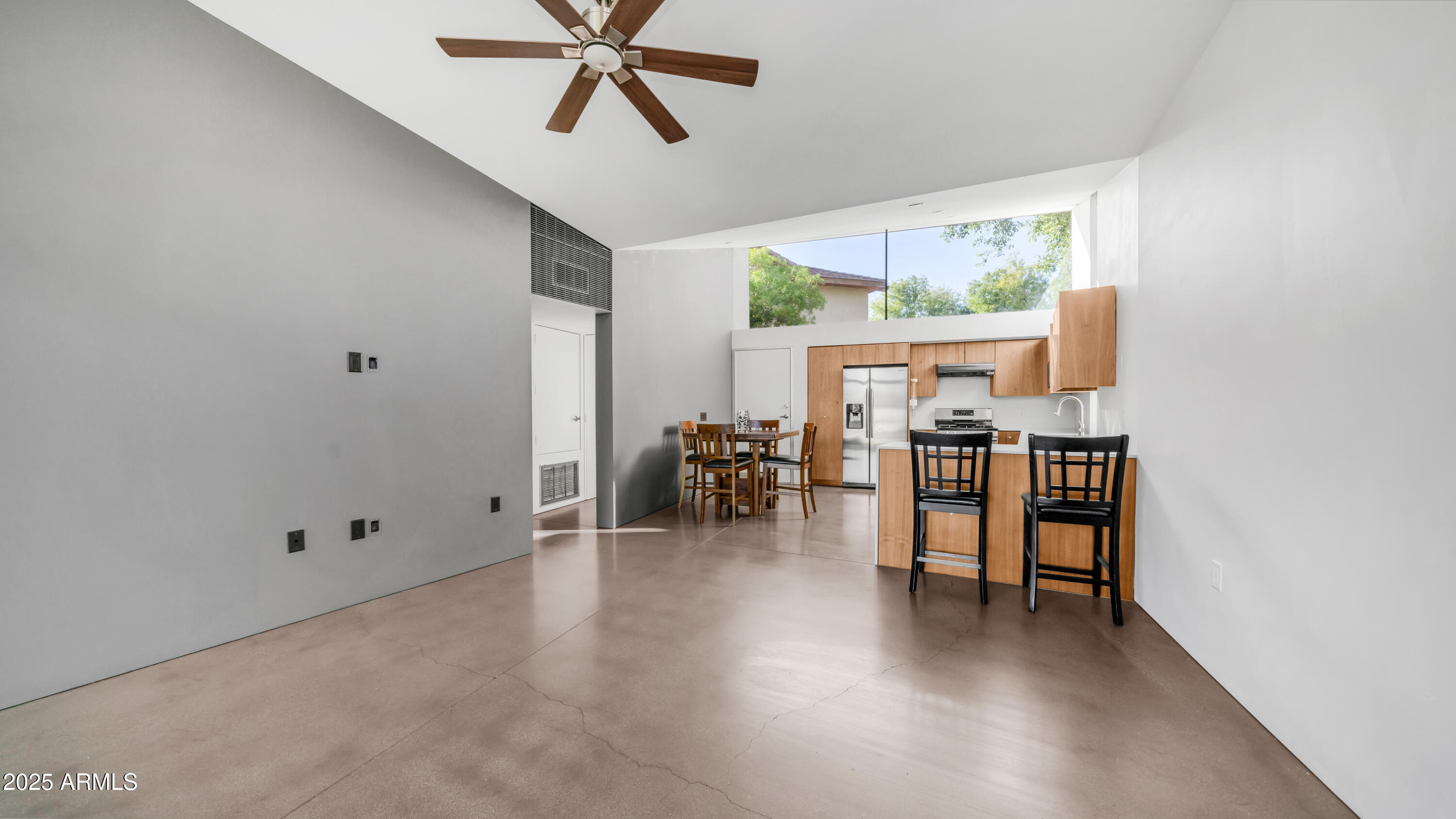 7467 South Rita Lane Tempe, AZ 85283 - Photo 73 of 111 a view of a livingroom with furniture and a window